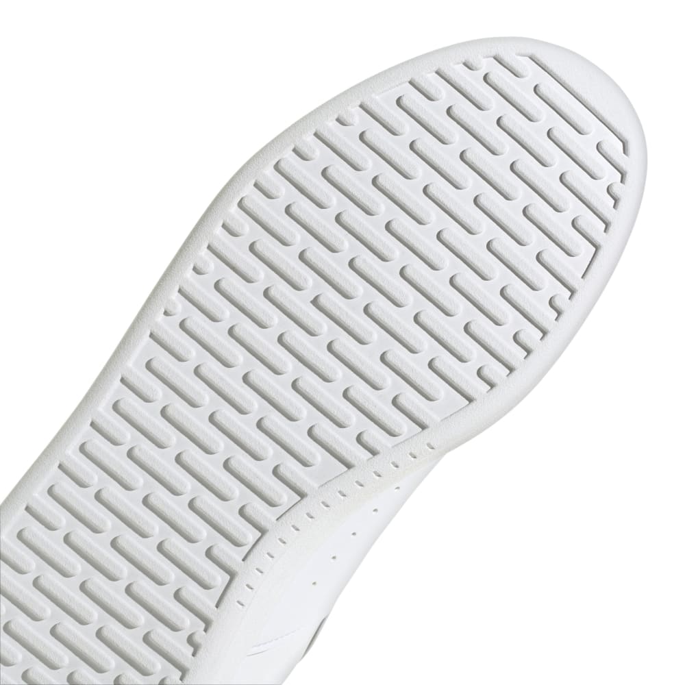 IG9849 9 FOOTWEAR Photography Detail View 2 white